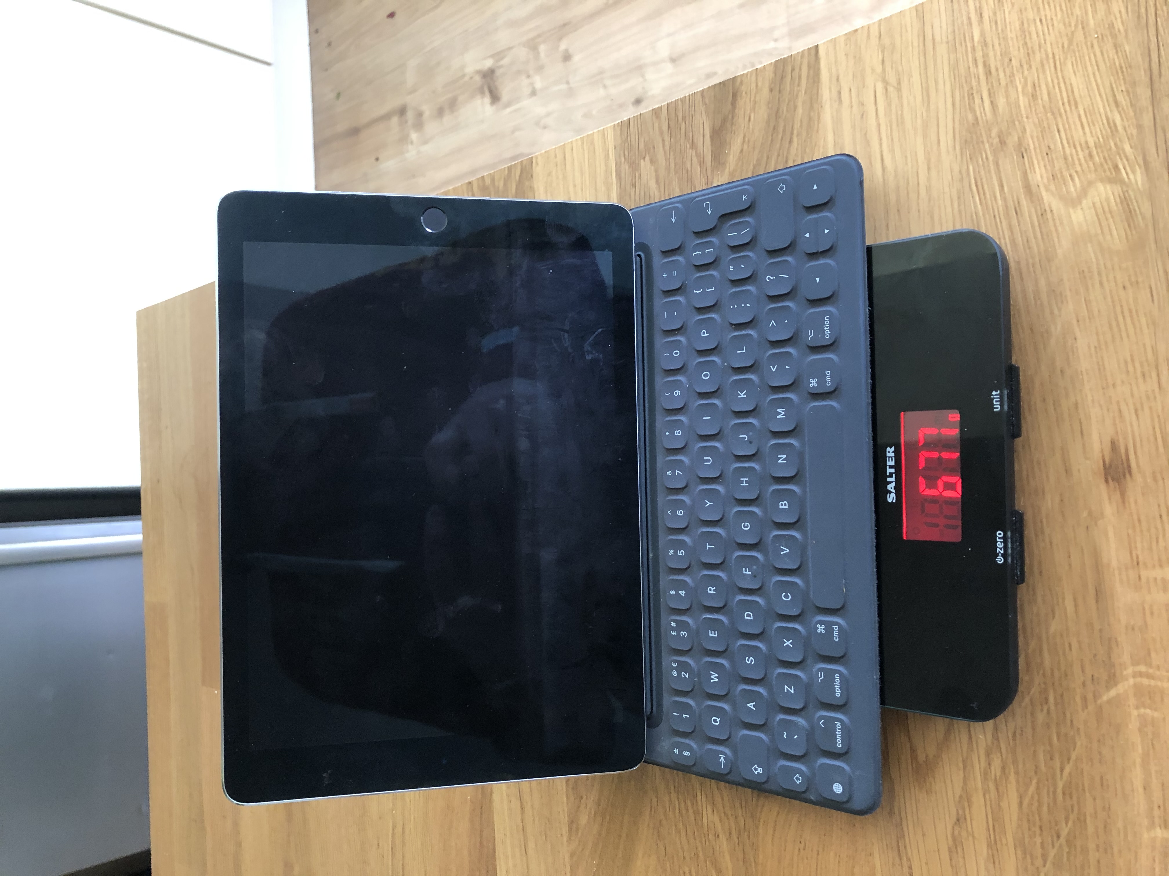 iPad in Smart Keybaord